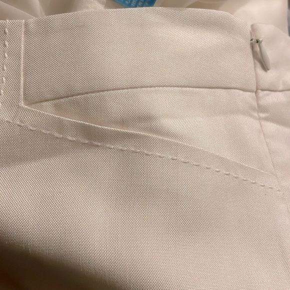 J. McLaughlin Slater Slim Pant NWT Silk White Size 10 - Picture 3 of 10